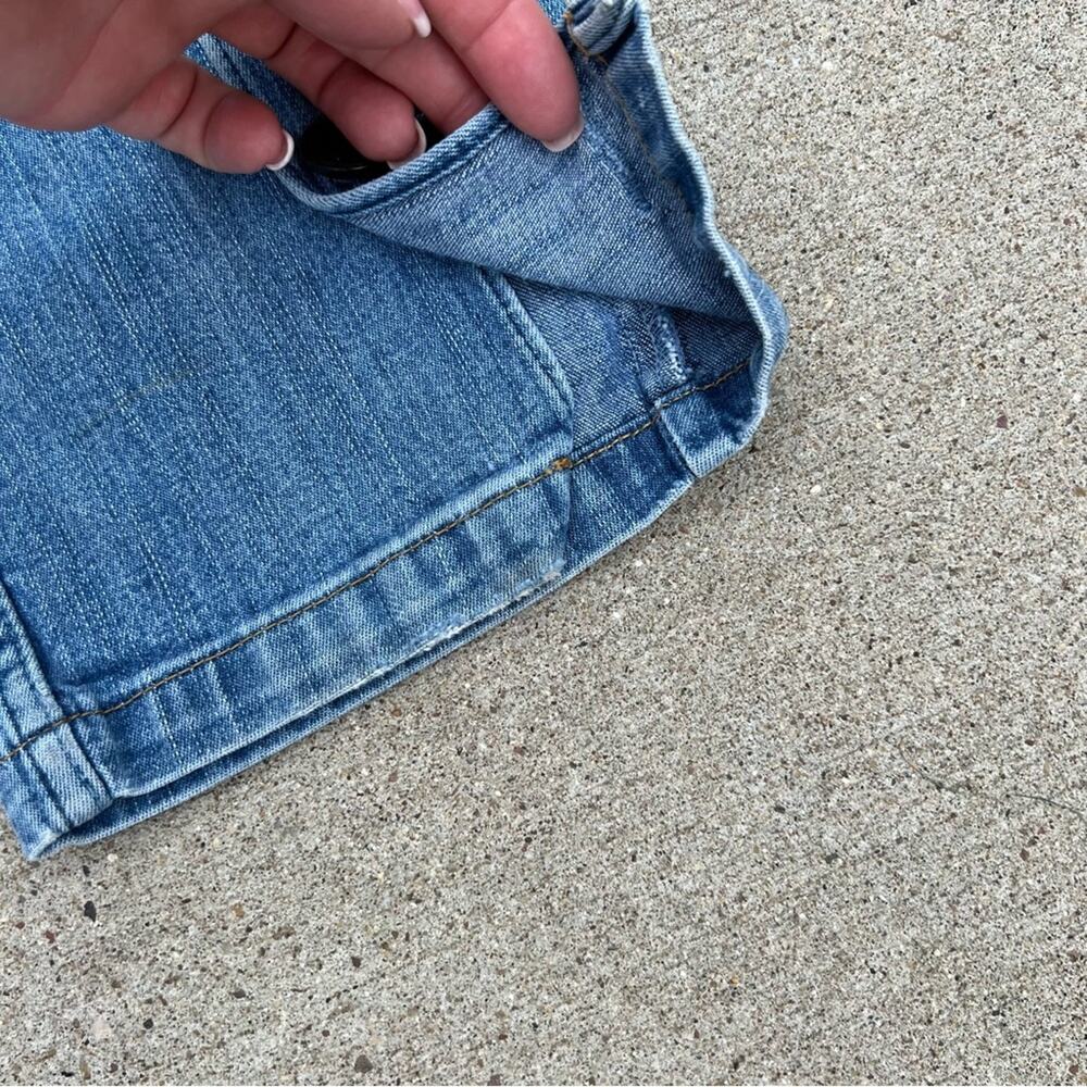 Vintage Y2K Levis low rise bareback stretch button kick pleat hem - Picture 8 of 12